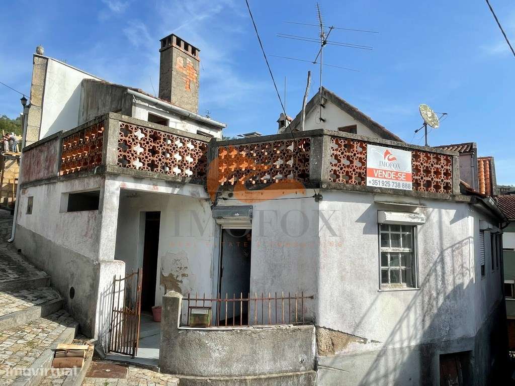 Casa por recuperar em São Sebastião da Feira (Oliveira do Hospital)-21