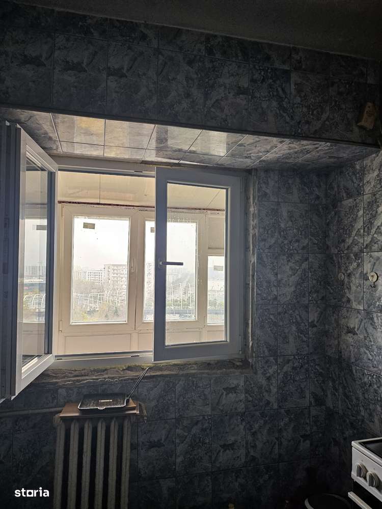 Berceni- Bulevardul Alexandru Obregia- BRD-2