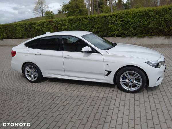 BMW 3GT 330i xDrive Sport Line sport - 9