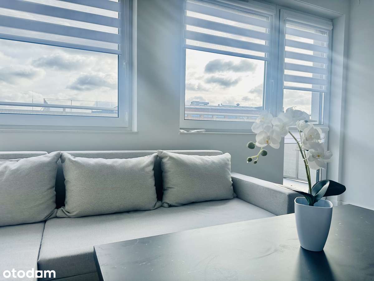 Ostatni Nowoczesny Apartament w Centrum z Panoramicznym Balkonem-12