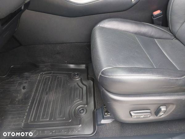 Lexus NX 200t Comfort AWD - 12