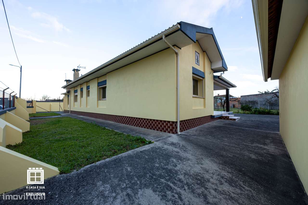 Moradia T3 térrea e isolada com vista Ria, Pardilhó - Exclusivo-23