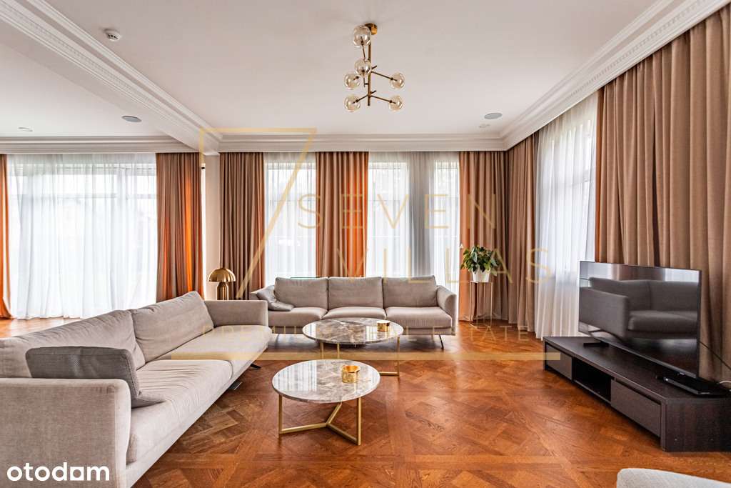 Luksusowy dom z imponującą przestrzenią-5