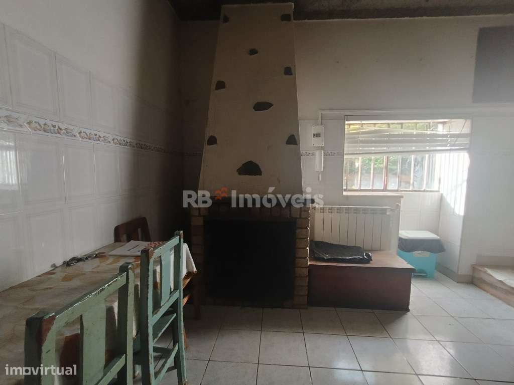 Moradia T2- Onde a Tradição Encontra o Conforto - Grande imagem: 4/56