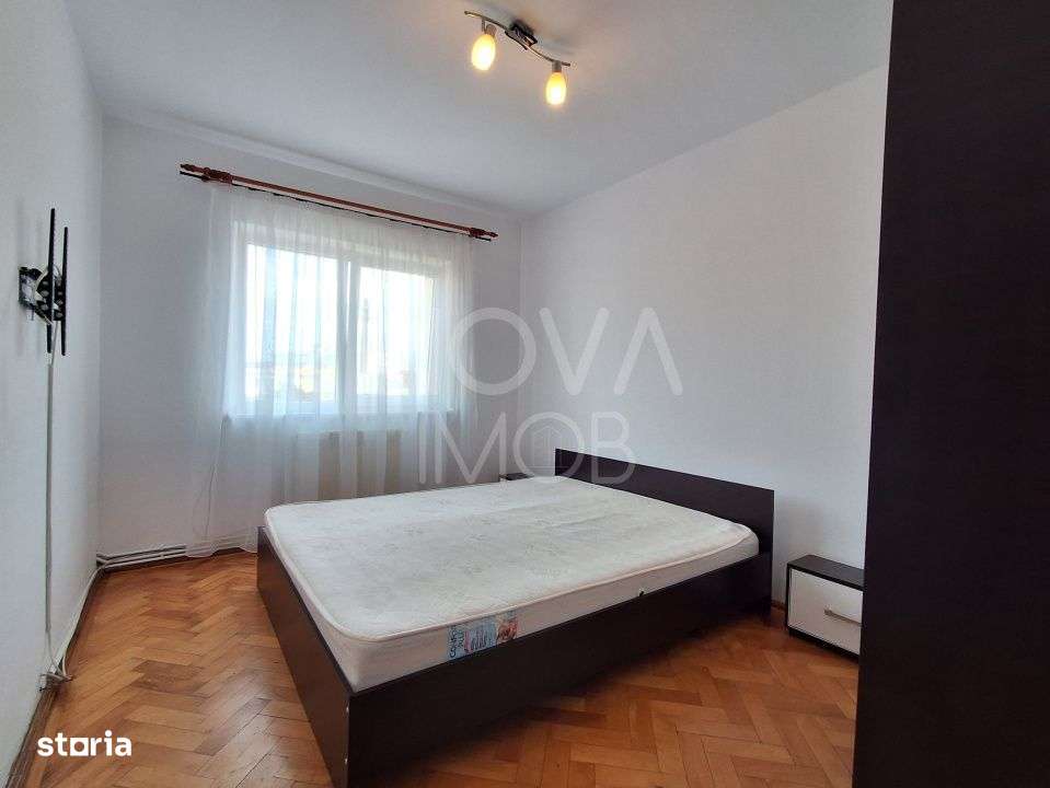 Apartament 3 camere, decomandat, Terezian - Imagine principală: 5/10