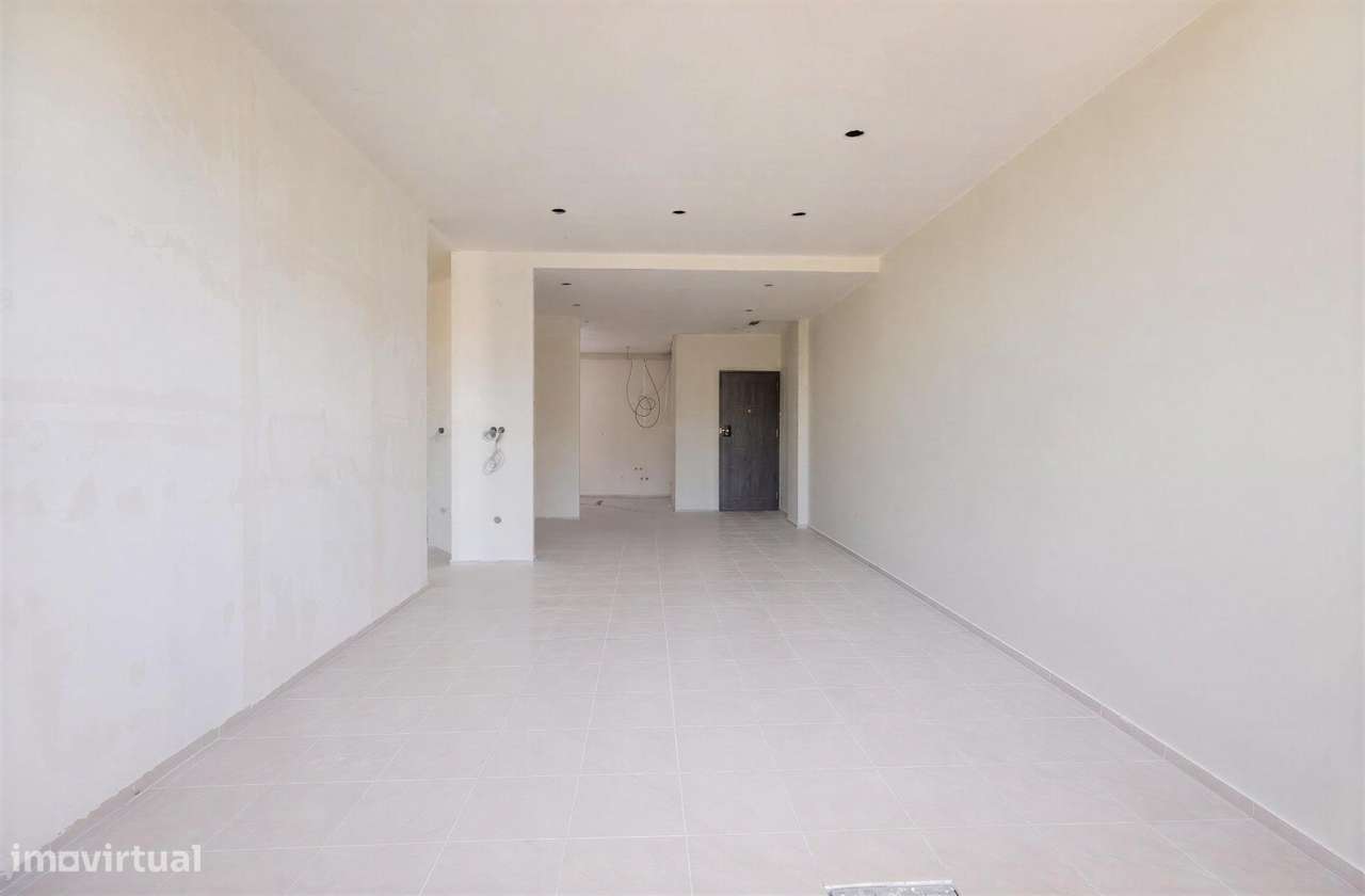 Apartamento T2 Renovado em Ermesinde – Personalize os...-5