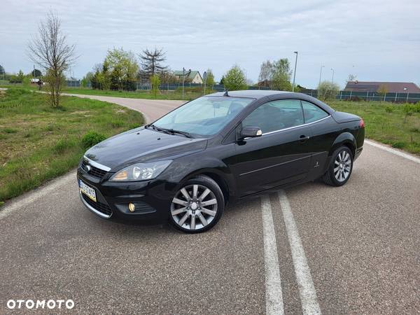 Ford Focus Coupe-Cabriolet 2.0 TDCi DPF Black Magic - 2