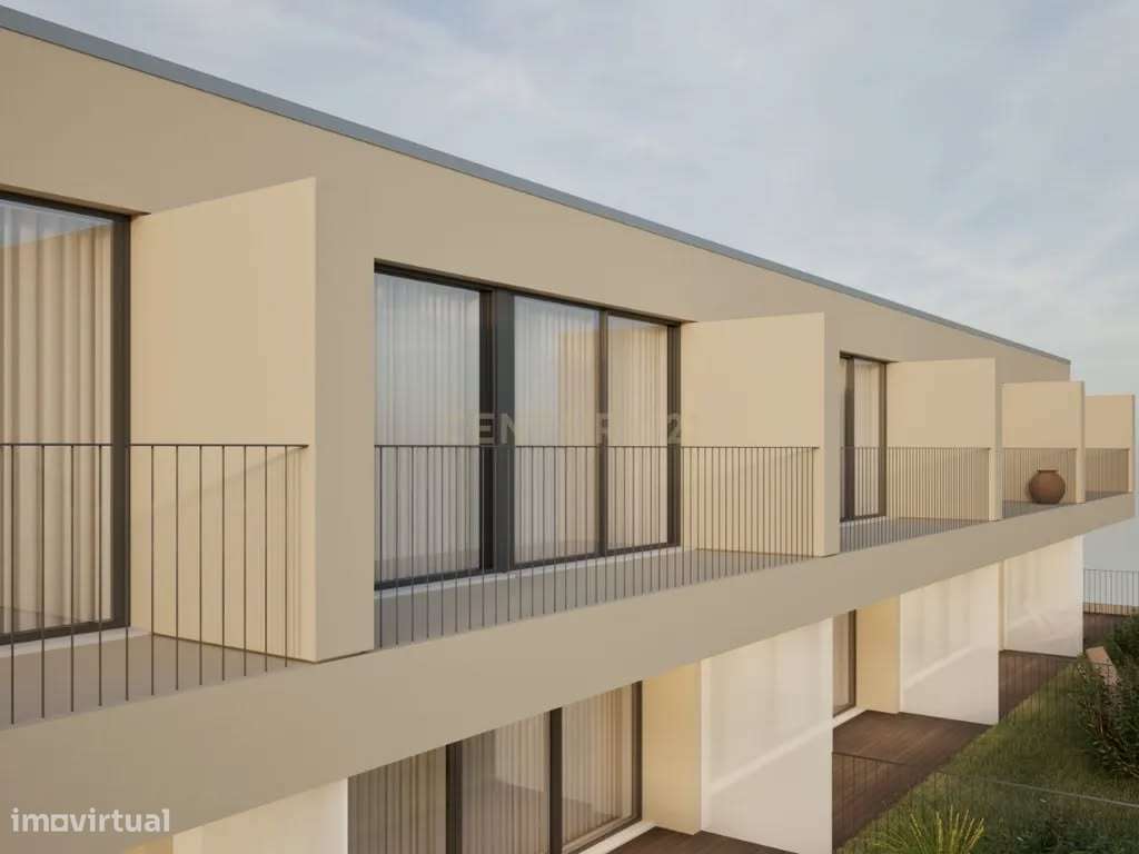 Moradia T3 em Construção em Guilhadeses, Arcos de Valdevez-23