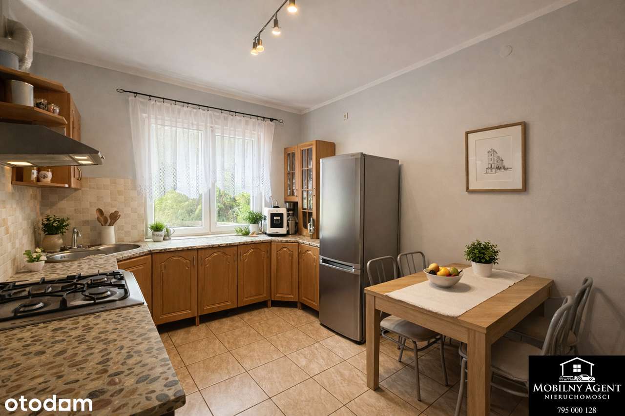 Piękny Przytulny Dom 6 pokoi z piętrem + Piwnica w Szprotawie-13