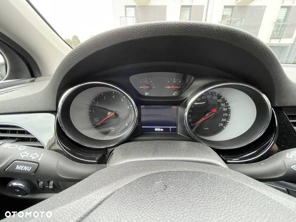 Opel Astra 1.2 Turbo Start/Stop Sports Tourer Edition - 10