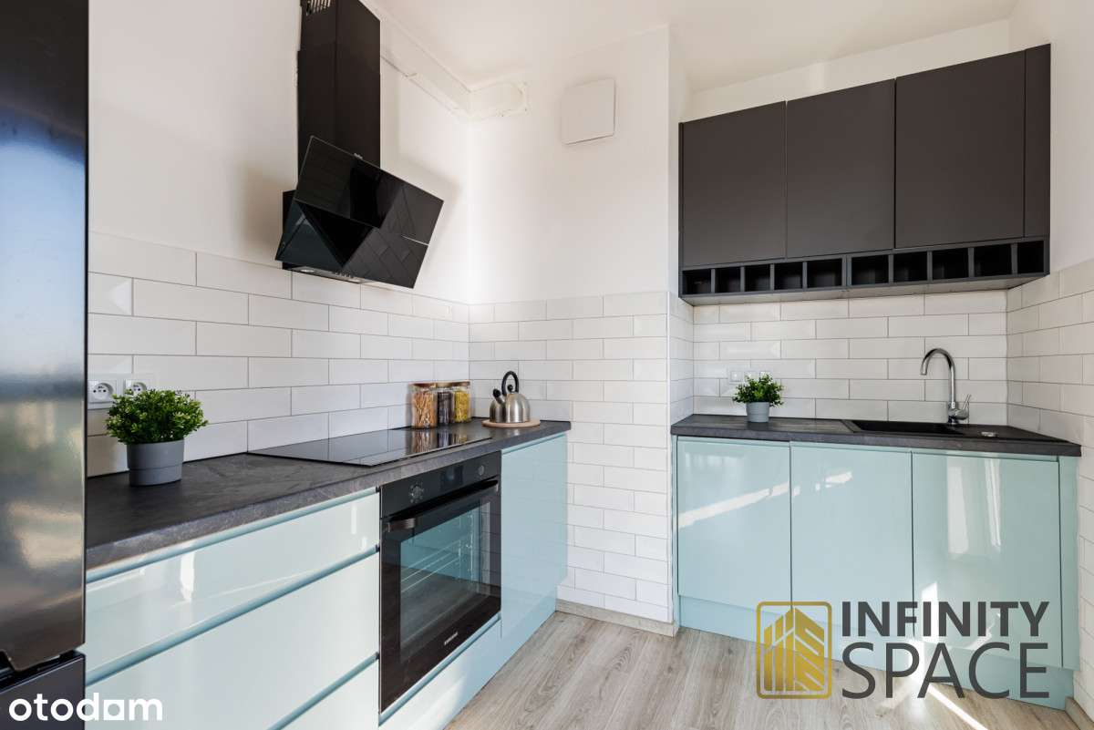 2 pokoje z widokiem 15 piętra na całą Warszawę!-8