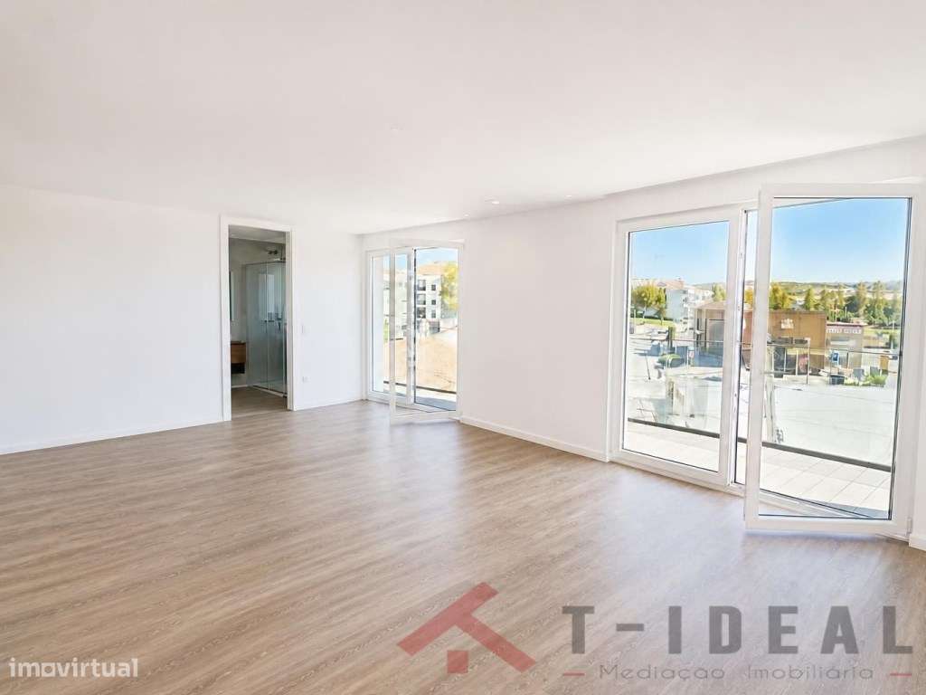 Apartamento T3 Novo na Lourinhã-11