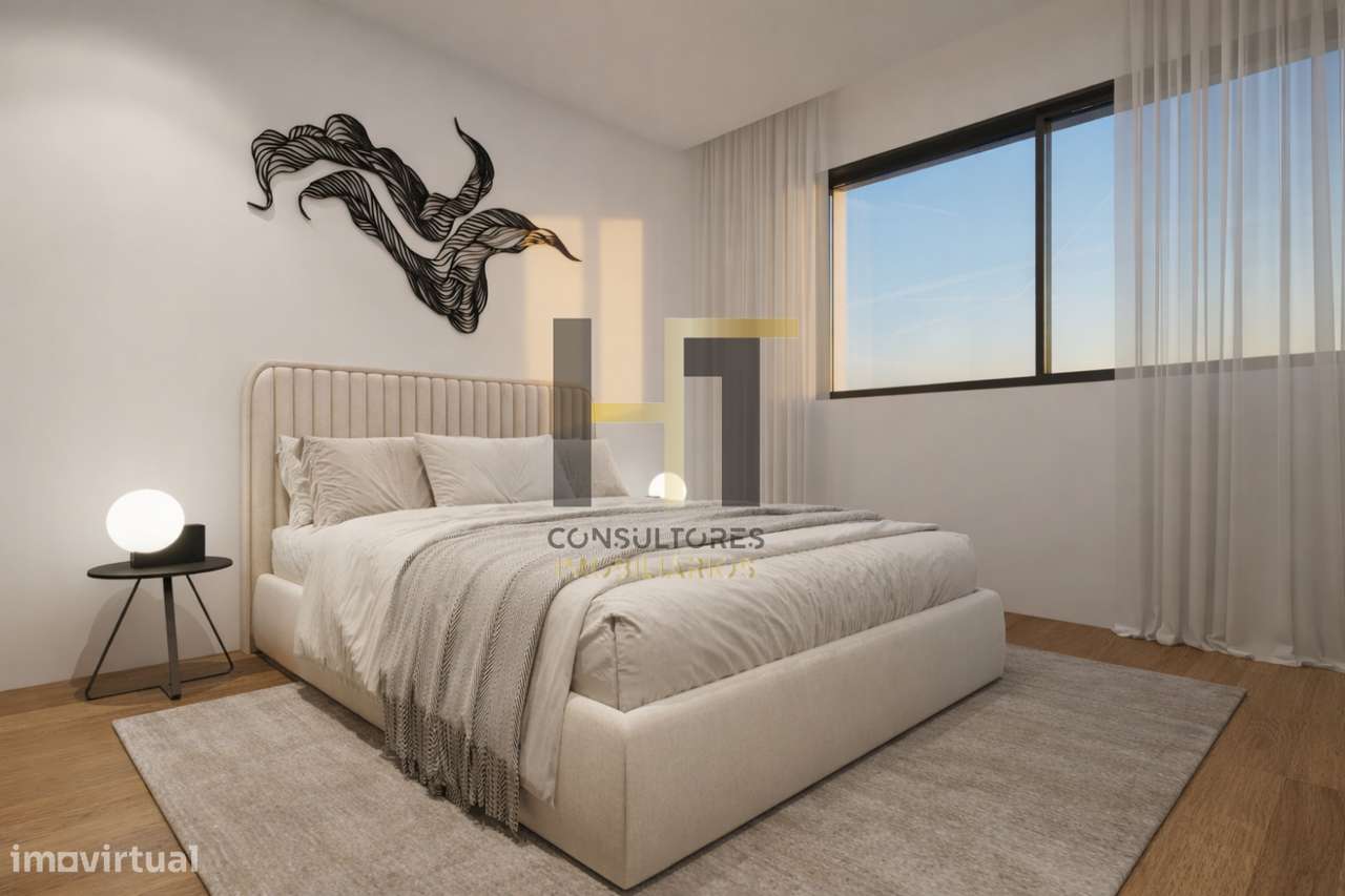 Moradia T3 | 235m² de Logradouro + Possibilidade de Piscina | Varanda-16