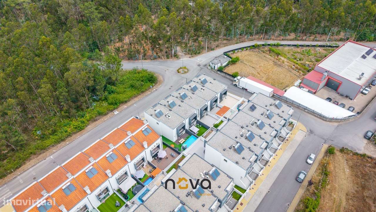 Moradia em Banda T3 em Gondifelos, Vila Nova de Famalicão-39