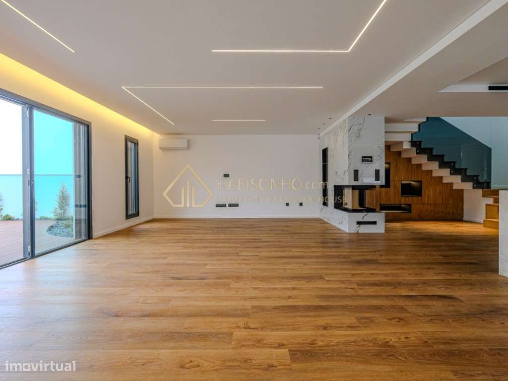 Moradia T4 C/ Piscina | Gulpilhares | Vila Nova de Gaia-14