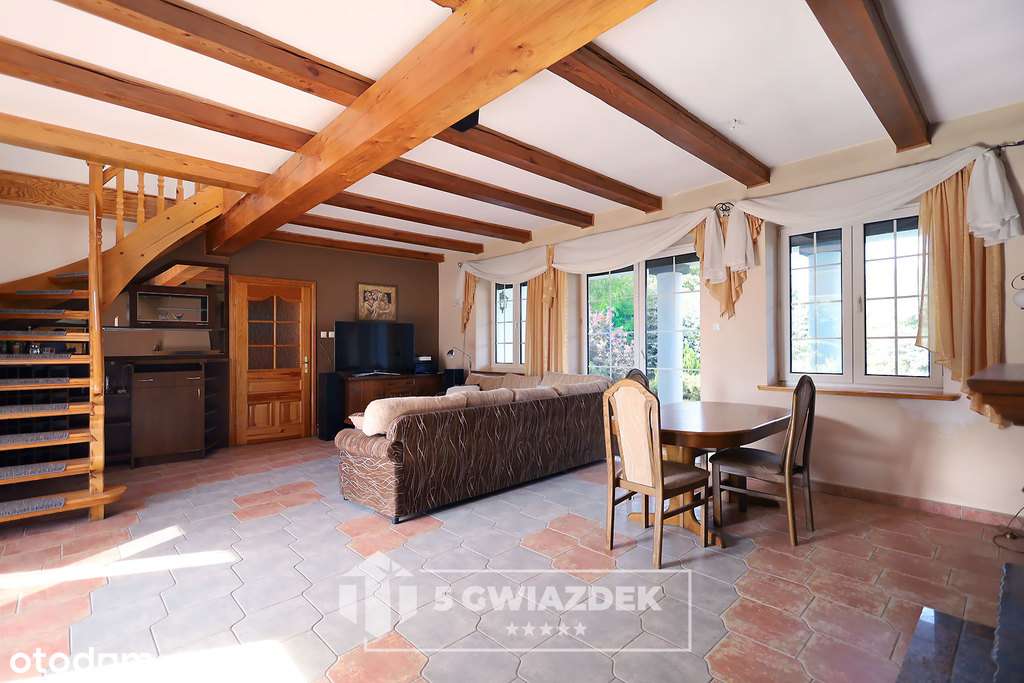 Piękny dom z własną mariną i pomostem nad jeziorem - Pełny obrazek: 4/20