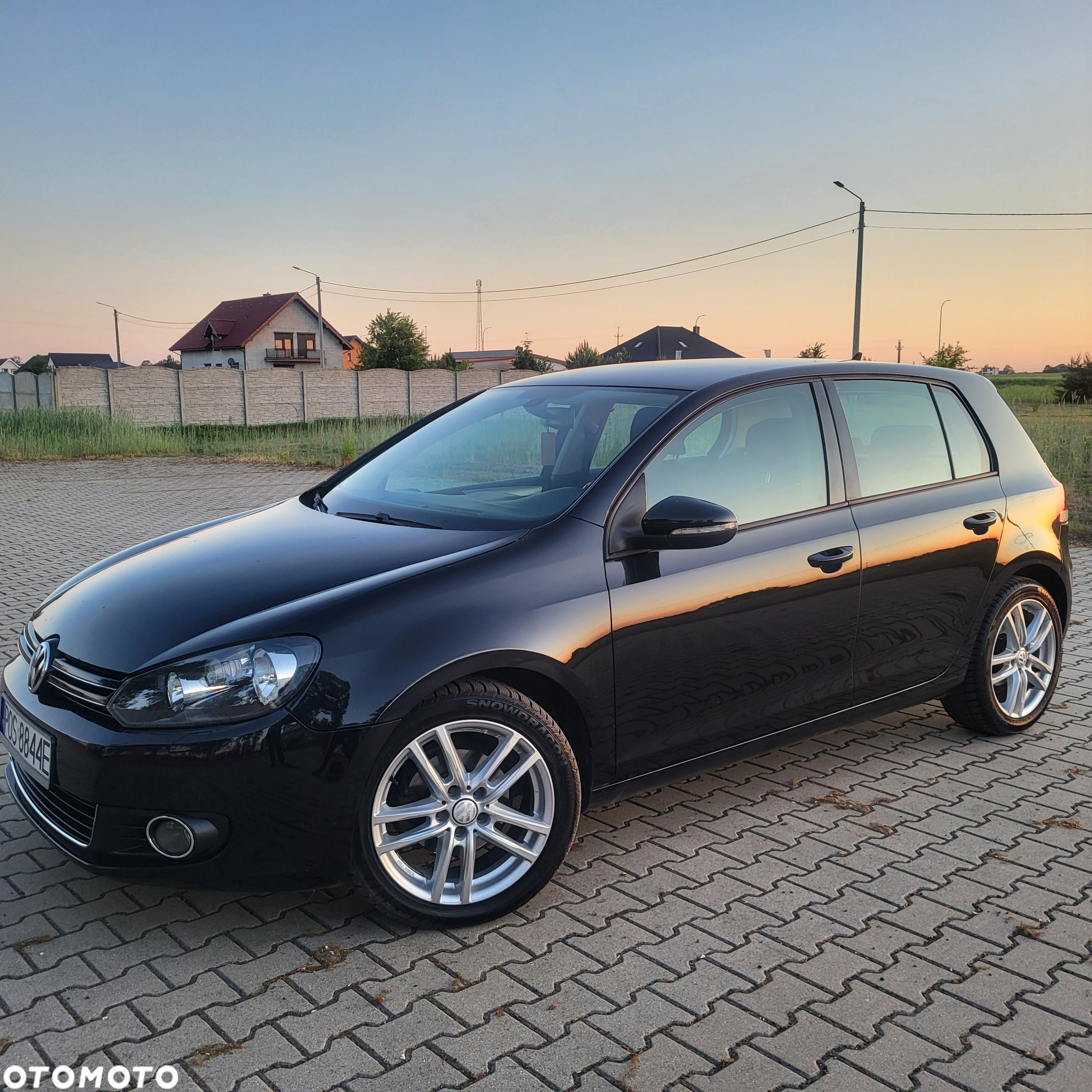 Volkswagen Golf 1.6 TDI DPF Highline - 2