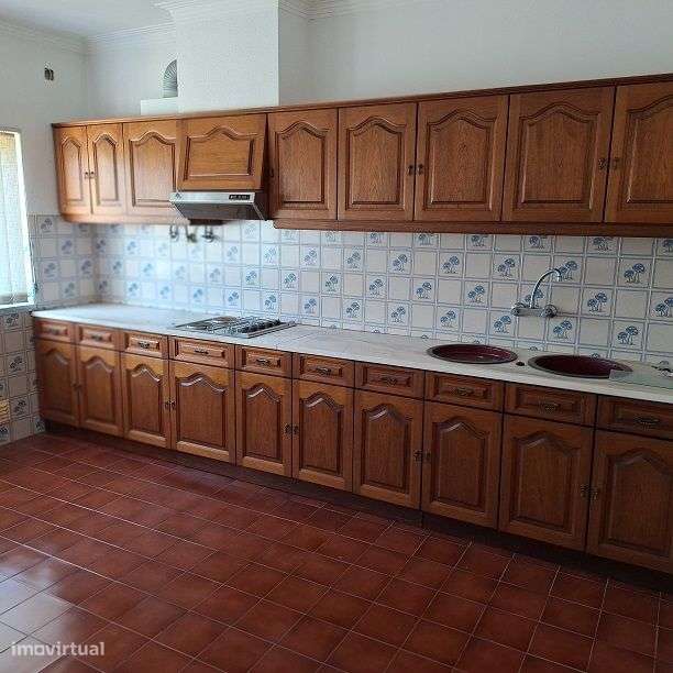 Excelente local habitacional-15