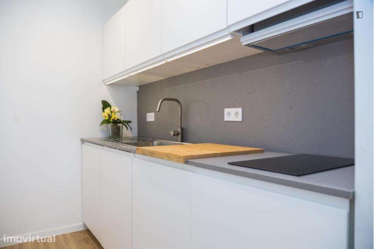 Estúdio - localizado em Setubal - Grande imagem: 3/4