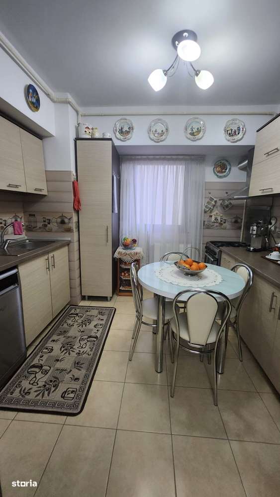 Bloc Nou - 3 camere 106 m.p. - parcare si boxa-10