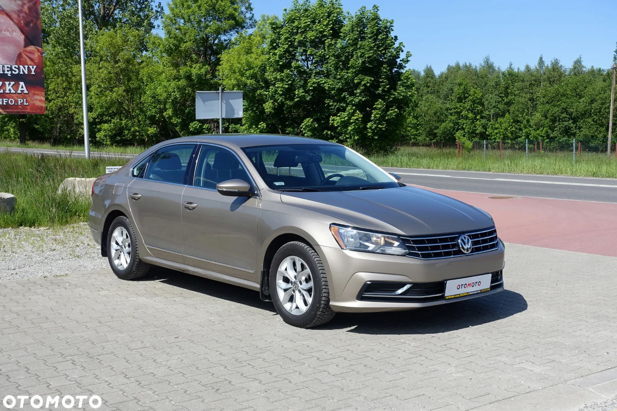 Volkswagen Passat 1.8 TSI BMT Comfortline DSG - 1