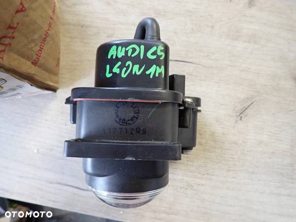 AUDI A6 C5 SEAT LEON 1M HALOGEN LAMPA PRZECIWMGIELNA PRAWY PRZÓD 19-5083-05-2 - 2