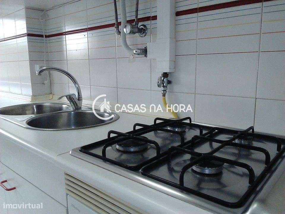 Setúbal, Amoreiras T2 equipado. - Grande imagem: 4/18