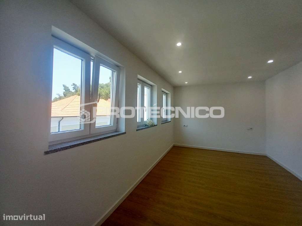 Apartamento T2+1 no centro de Águeda-8