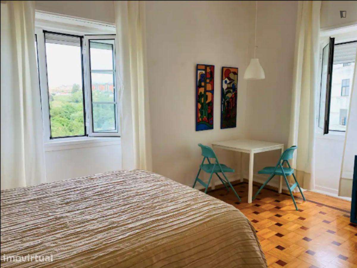 Estúdio - localizado em Conchada Coimbra - Grande imagem: 2/7