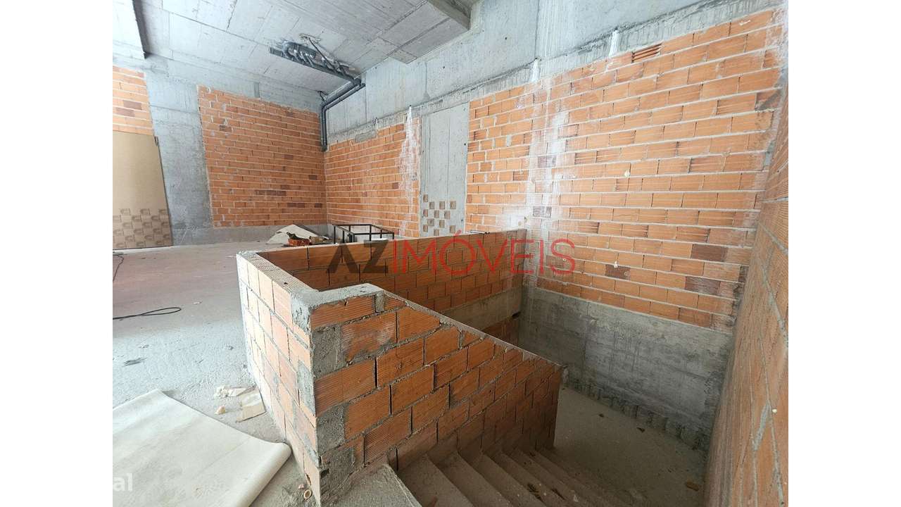 ESPAÇO COMERCIAL EM LEIRIA - Grande imagem: 5/12