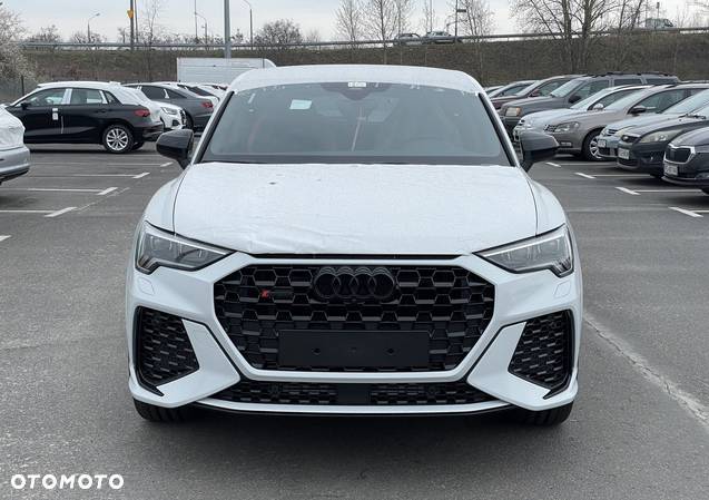 Audi RS Q3 - 2