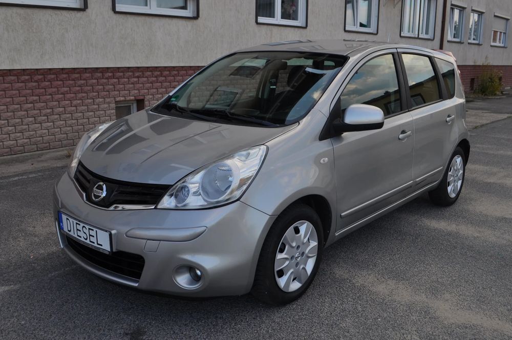 Nissan Note I (2005-2013) 1.5 dci DPF tekna 2012