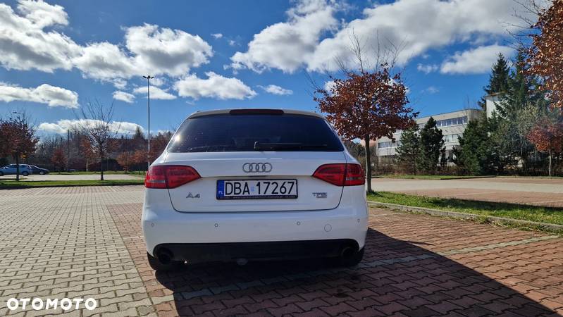 Audi A4 2.0 TFSI Quattro - 8