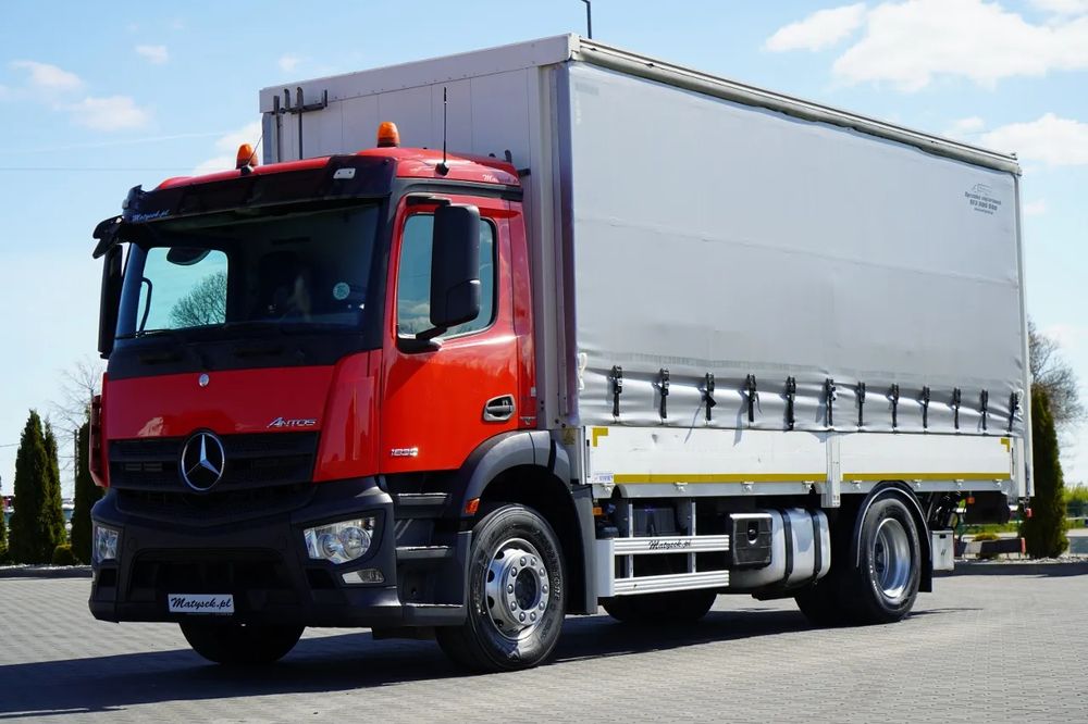 Mercedes-Benz Antos 2015