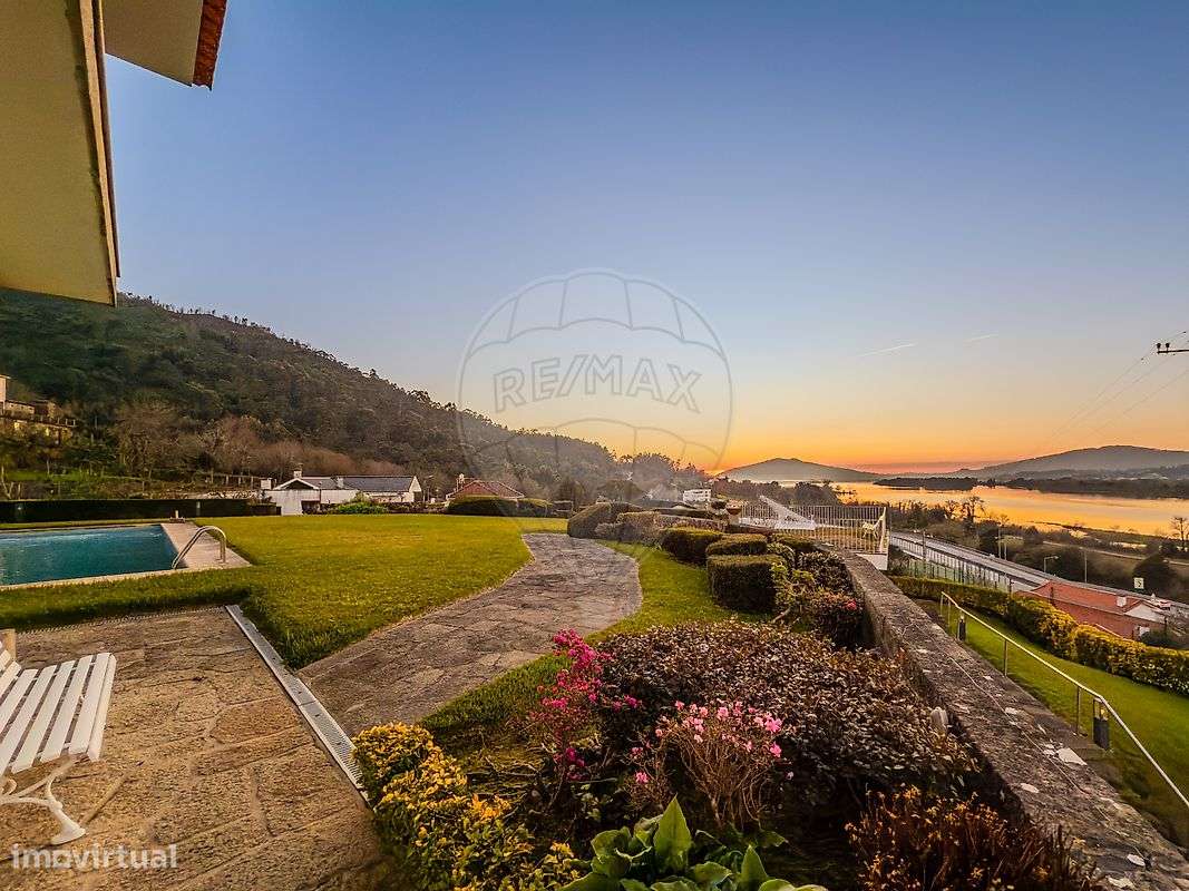 Moradia T7 para venda - Grande imagem: 2/49