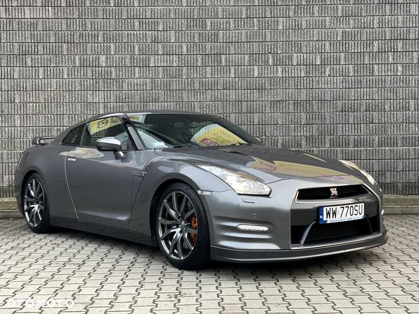 Nissan GT-R Black Edition - 3