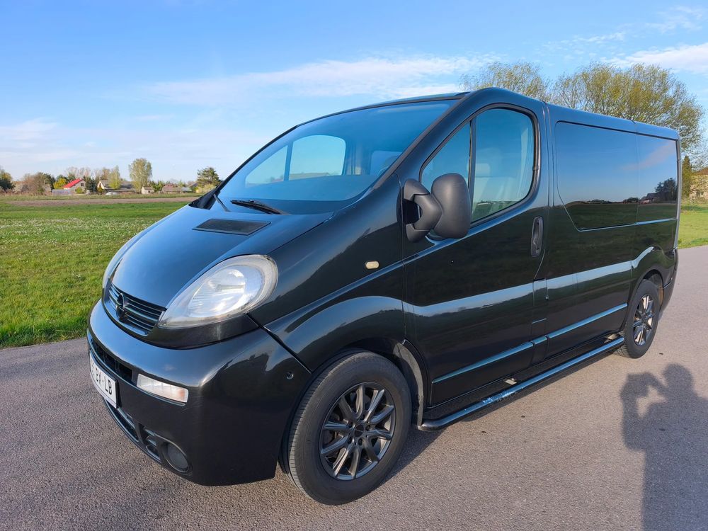 Opel Vivaro 2006