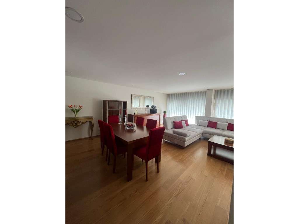 Excelente Apartamento T3 DUPLEX - Como Novo - AVES -* Oferta Escrit...-8