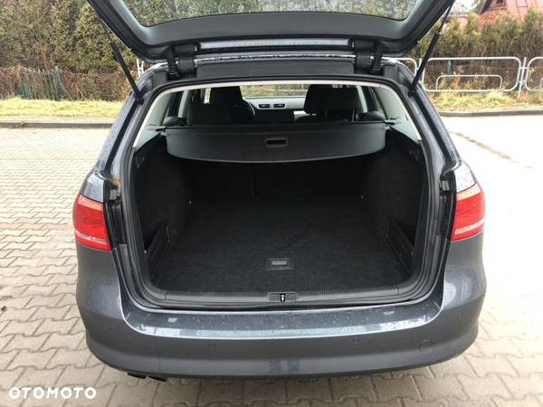 Volkswagen Passat 2.0 TDI DPF Comfortline DSG - 19