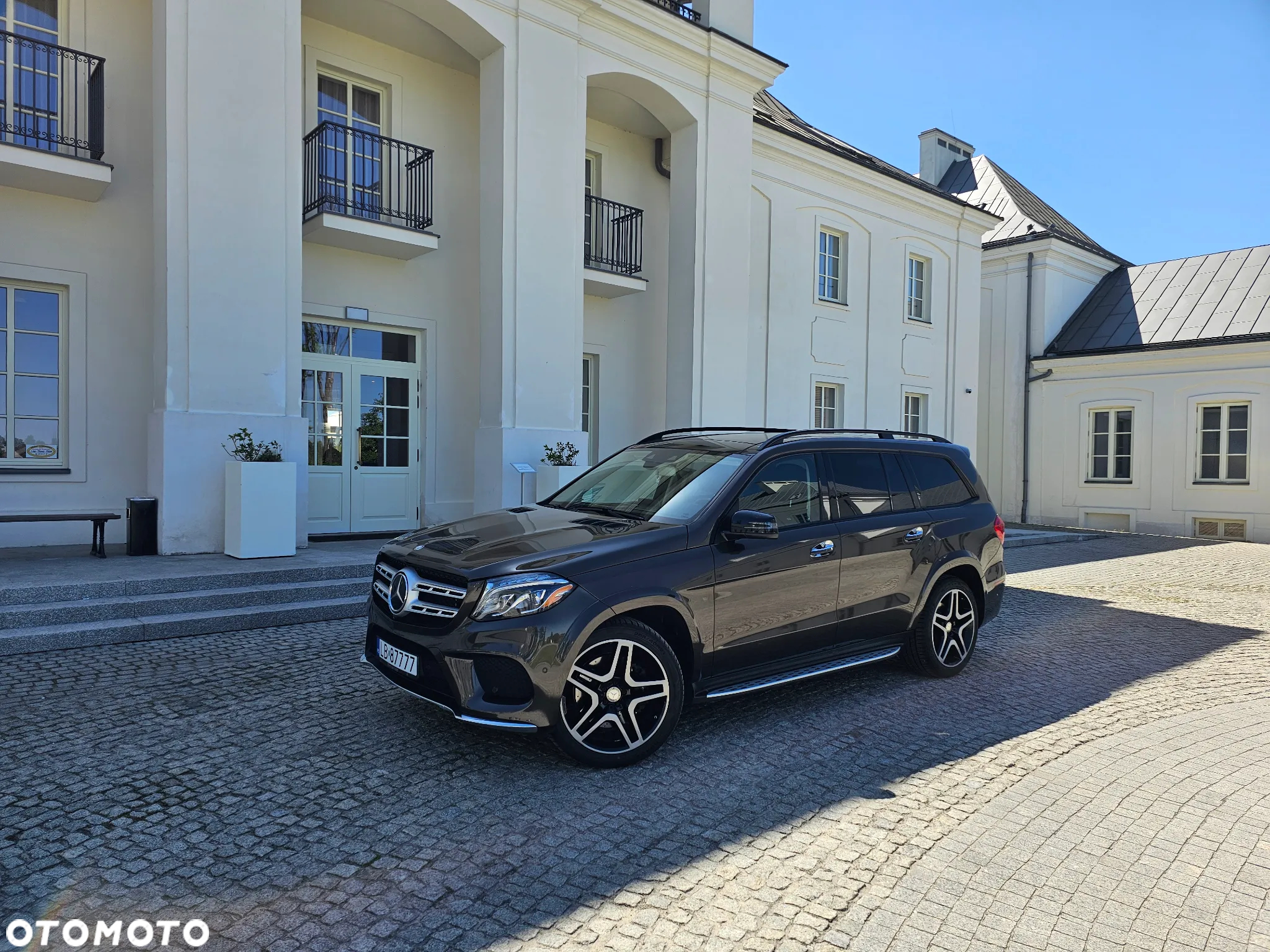 Mercedes-Benz GLS 500 4Matic 9G-TRONIC AMG Line - 11