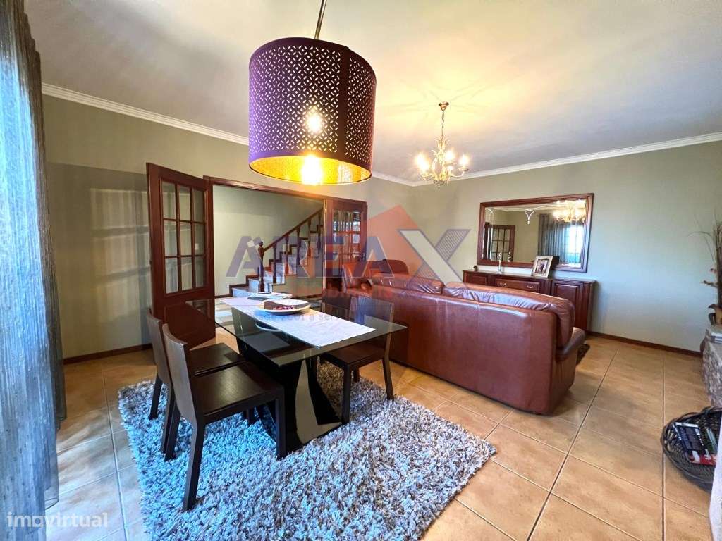 Moradia Geminada T3 em Vila de Cucujães-7