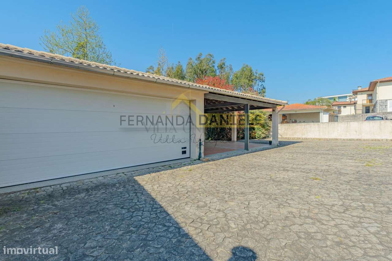 Quinta Urbana - Morandia em Travanca com 3 suítes e 1425m2 de terreno-58