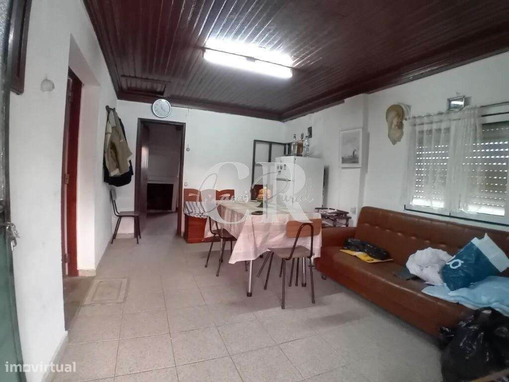 Moradia T3 com terreno pronta a habitar, logradouro e poço de água em-5