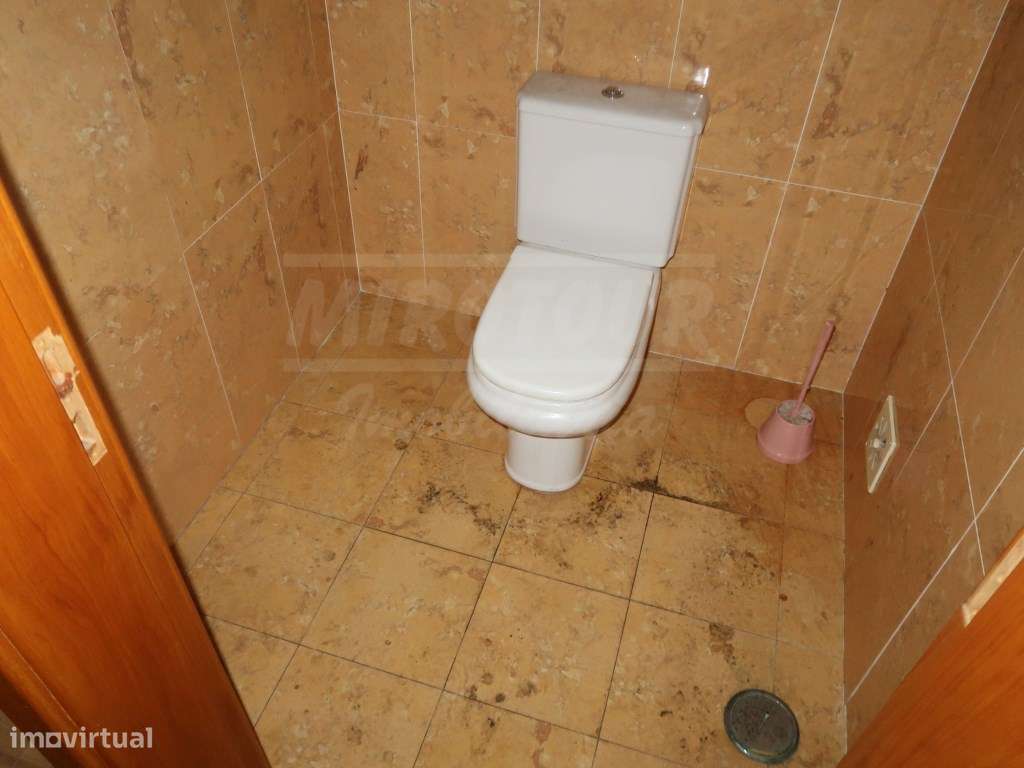 Armazém na Vila Amélia, Quinta do Anjo-34