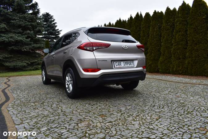 Hyundai Tucson blue 1.6 GDi 2WD Intro Edition - 21