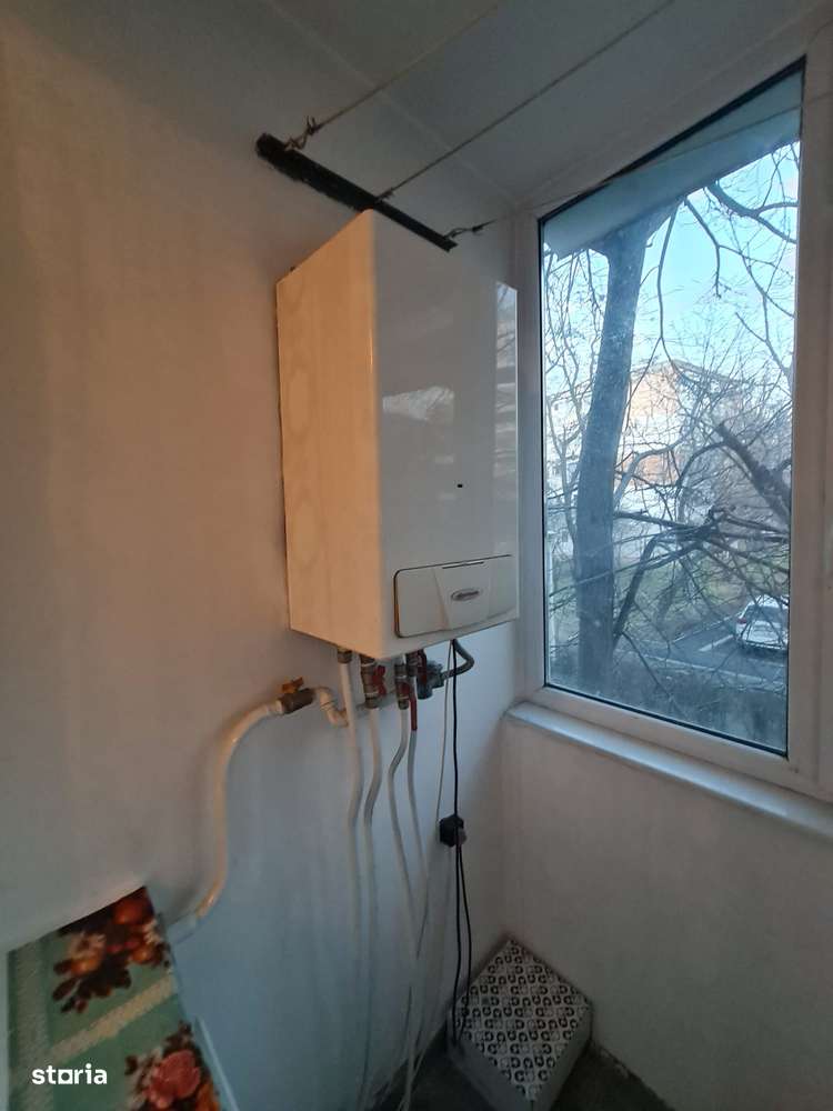 Vanzare apartament 2 camere in Galati, Tiglina 2, etaj 1,doua balcoane-3