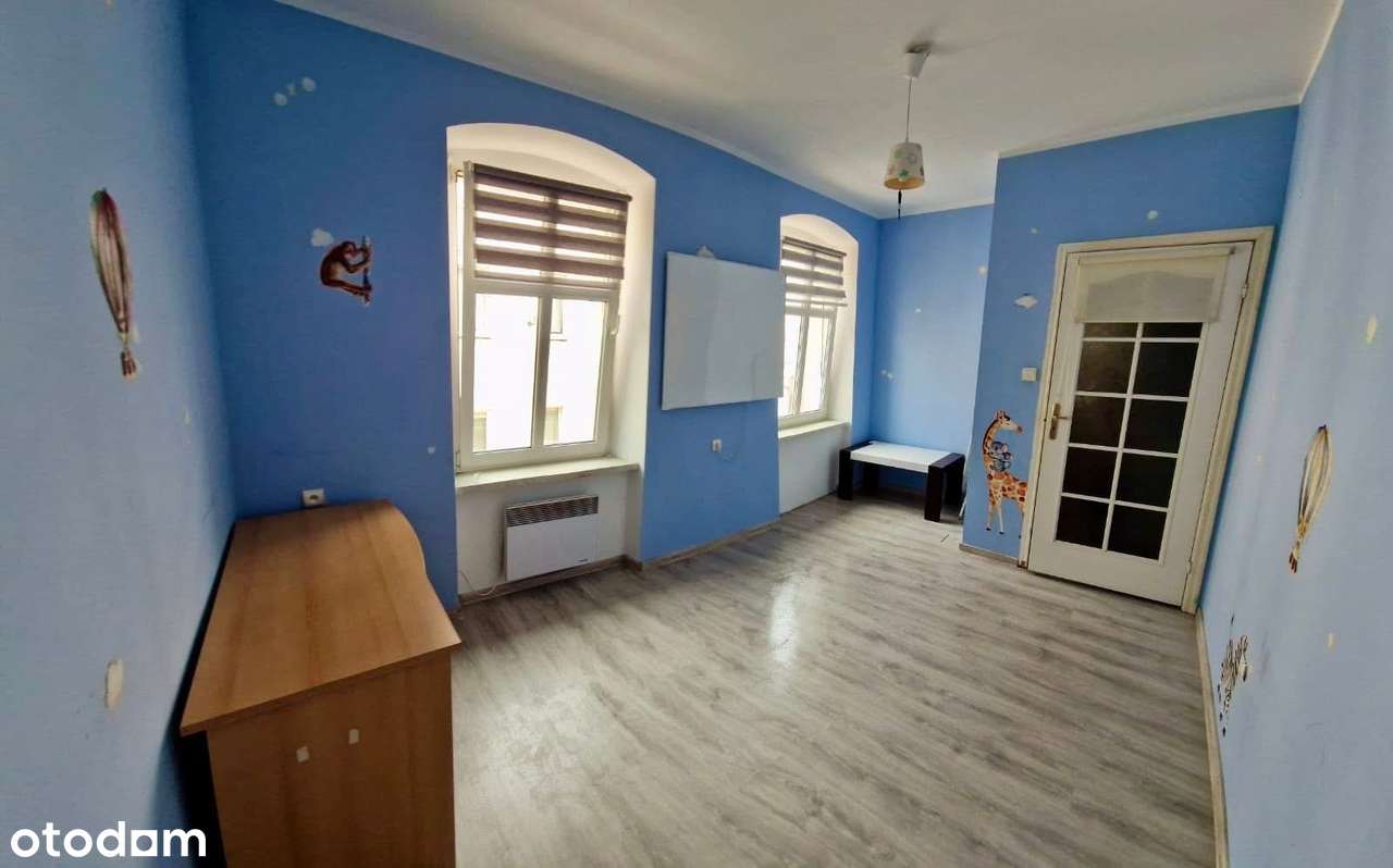 Paczków , mieszkanie w kamienicy w centrum-5