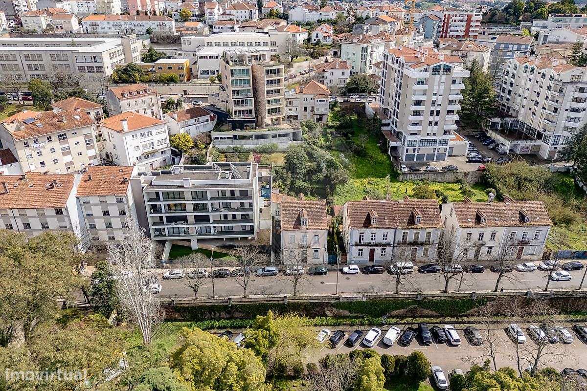 Moradia T9 para venda - Grande imagem: 3/30