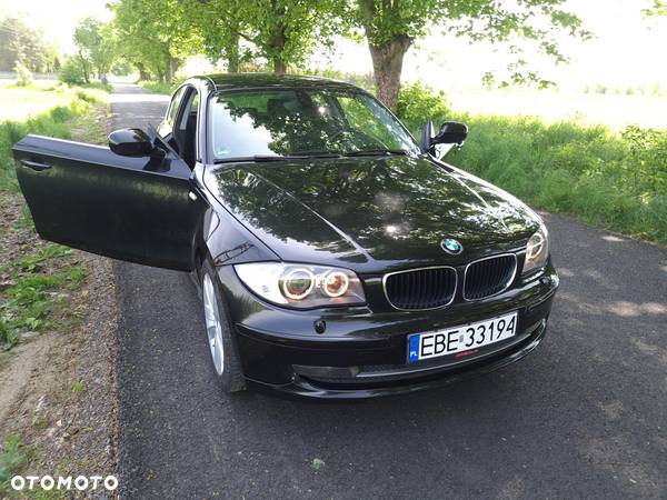 BMW Seria 1 116i - 15