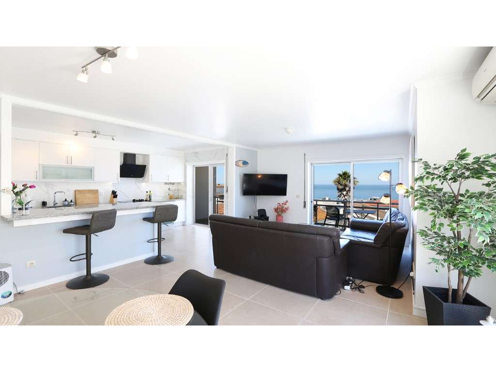Apartamento T2 com Terraço Privado e Vista Mar | Sítio da Nazaré-9